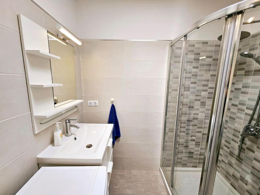 Apartamento Taisa Playa Roca Costa Teguise Bagian luar foto